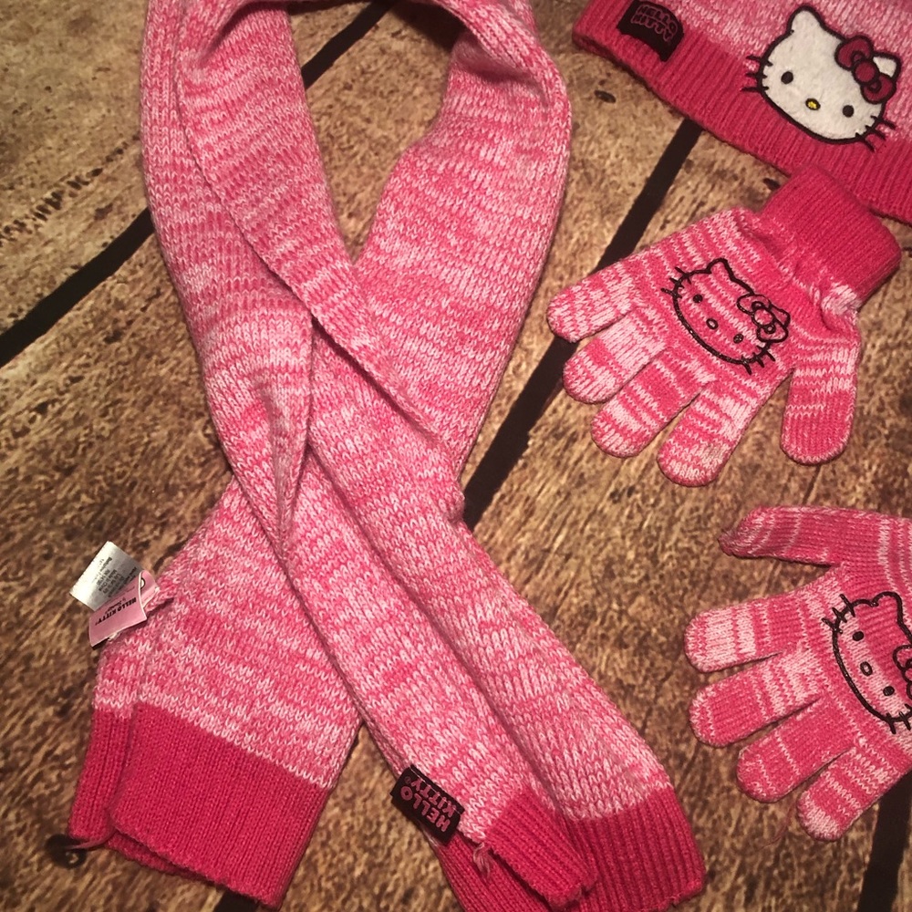 Hot Pink Hello Kitty Knit Cold winter set - Picture 5 of 7
